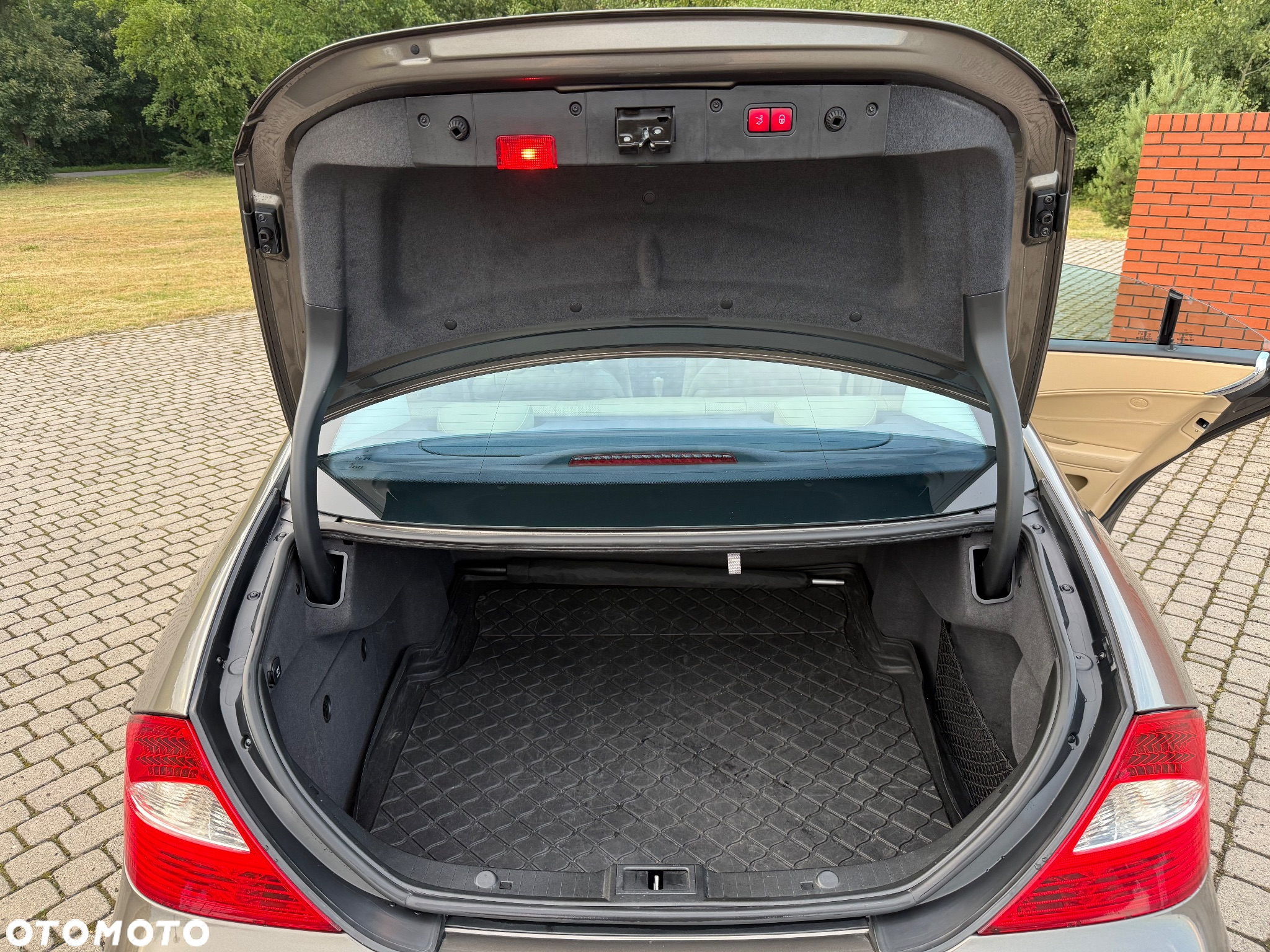 Mercedes-Benz CLS - 15