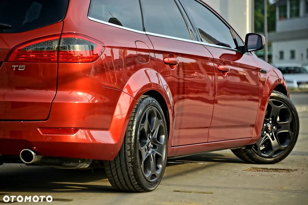Ford Mondeo 2.5 Titanium X - 22