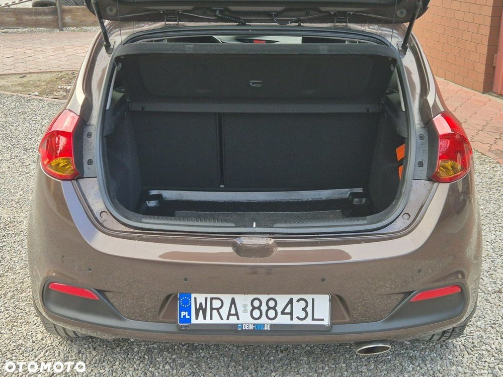 Kia Ceed - 5