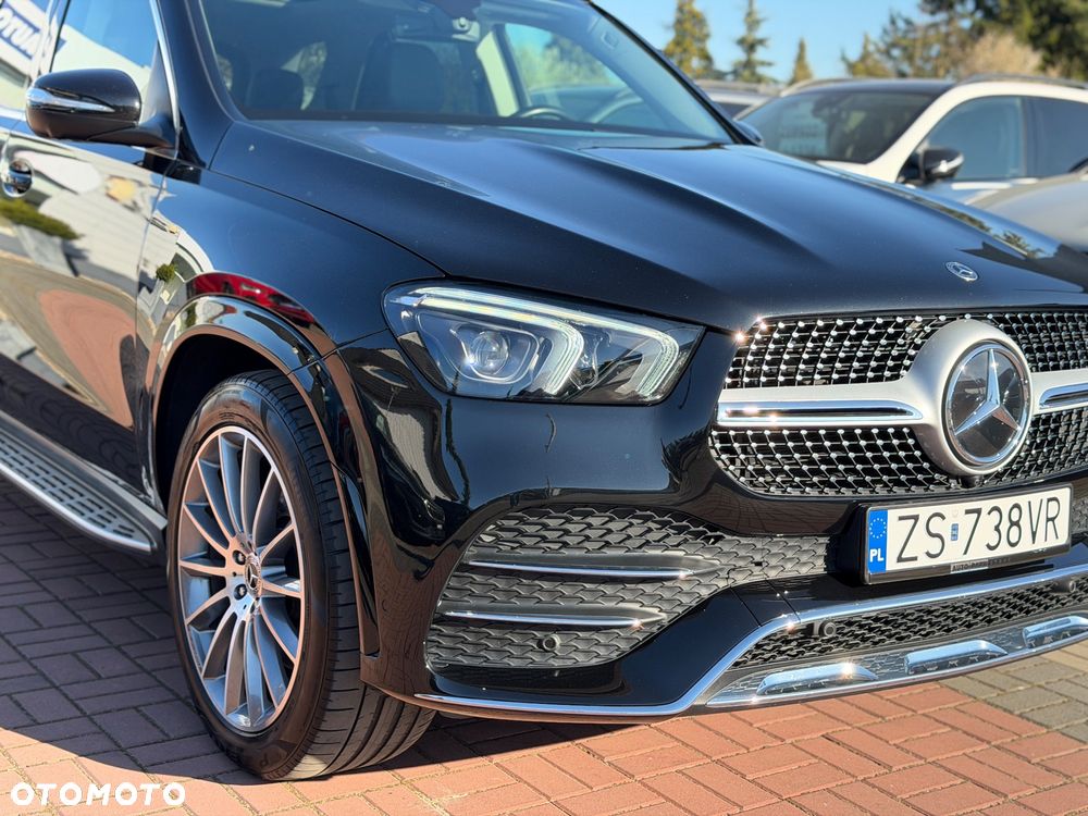 Mercedes-Benz GLE 300 d 4Matic 9G-TRONIC AMG Line - 28