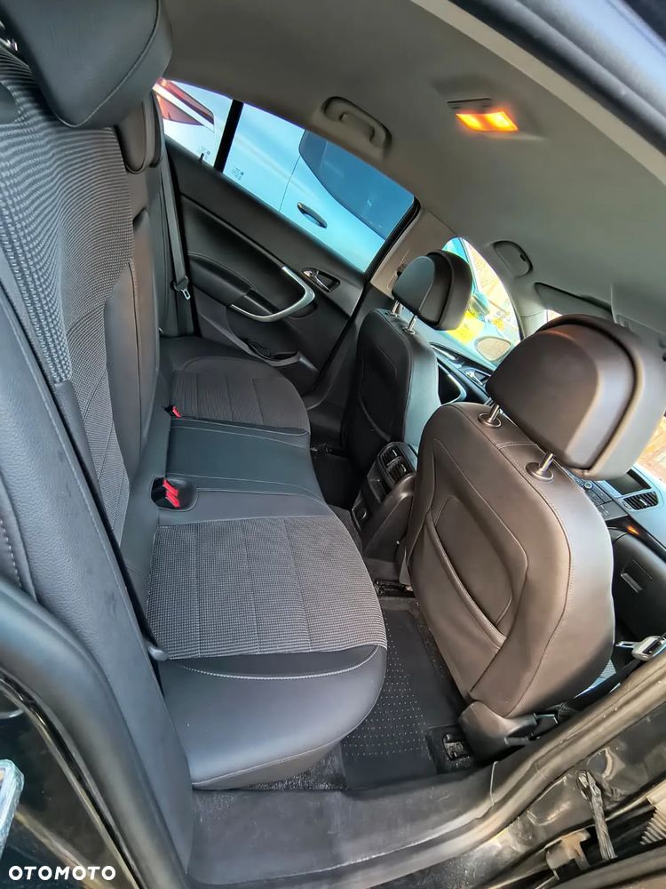 Opel Insignia 1.6 T Cosmo - 13