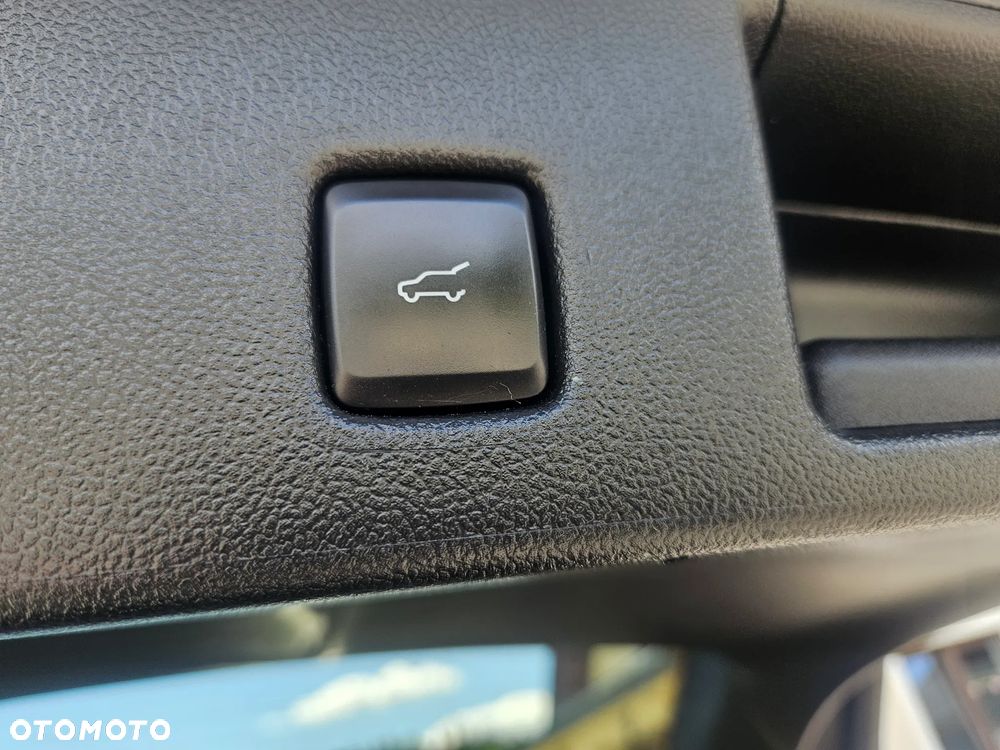 Ford Escape - 16