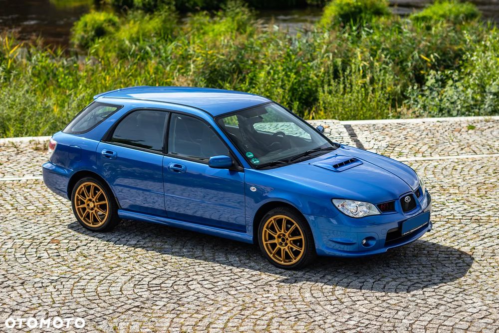 Subaru Impreza 2.0R RS - 1