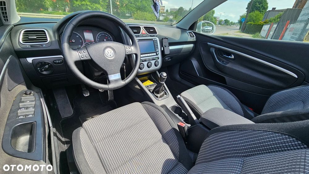 Volkswagen Eos - 15