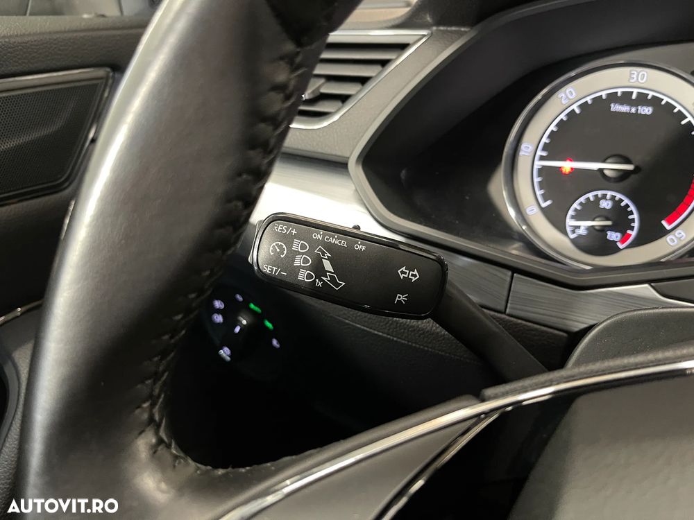 Skoda Superb 2.0 TDI DSG Ambition - 22