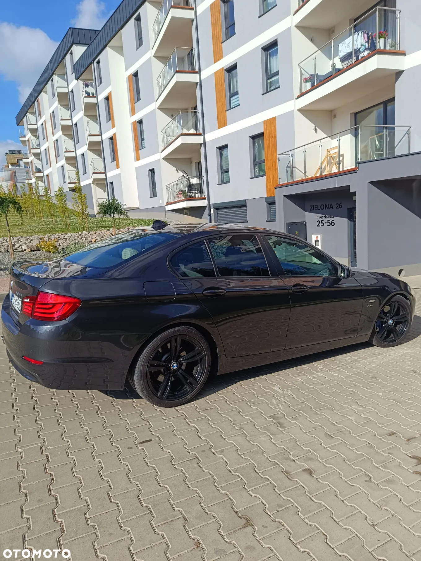 BMW Seria 5 528i xDrive - 6
