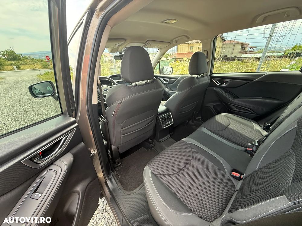 Subaru Forester 2.0 e-Boxer MHEV LinearTronic Active - 27