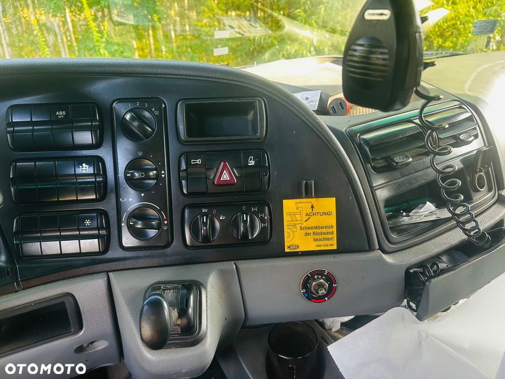 Mercedes-Benz Actros 8x8 - 3