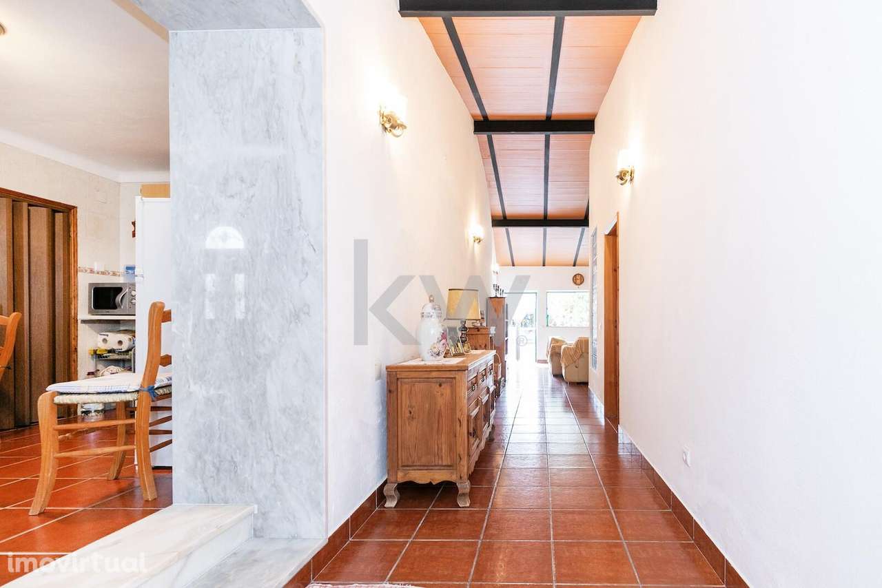 Típica Casa Alentejana no centro de Vaiamonte (Monforte) - Grande imagem: 3/38