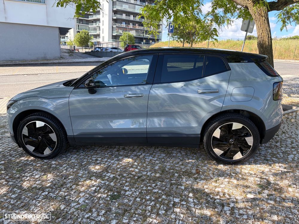 Volvo EX30 Single Motor Extended Range RWD Core - 10