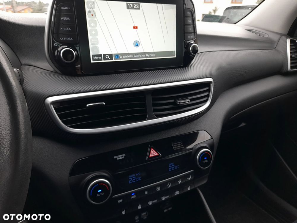 Hyundai Tucson 1.6 GDI BlueDrive Comfort 2WD - 24