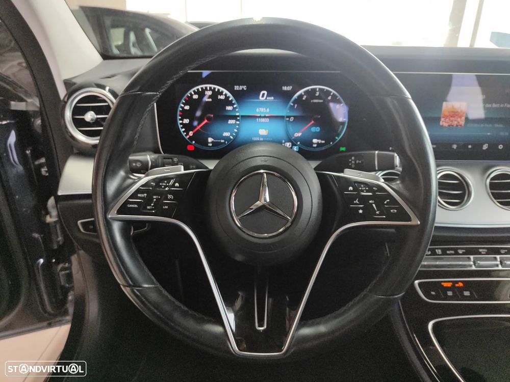 Mercedes-Benz E 300 de AMG Line - 29