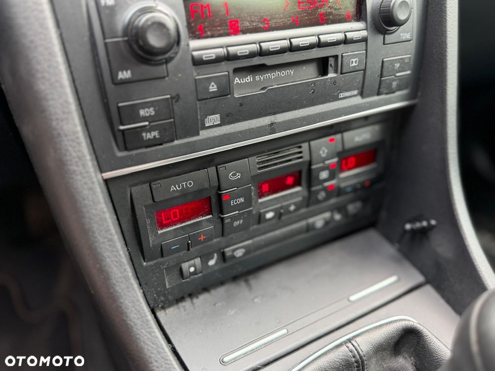 Audi A4 Limousine - 31