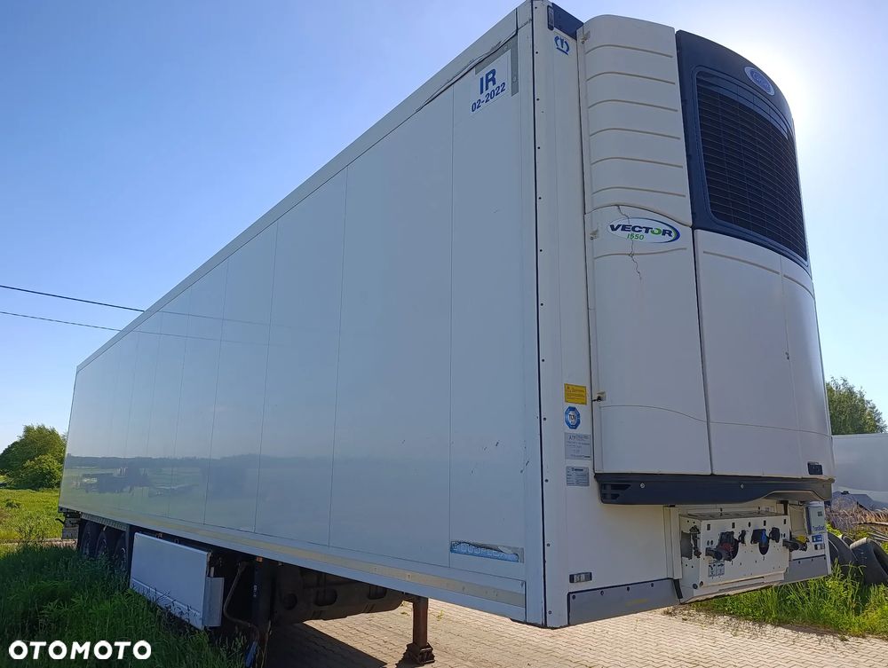 Krone SD 2016  Carrier Vector 1550 - 9