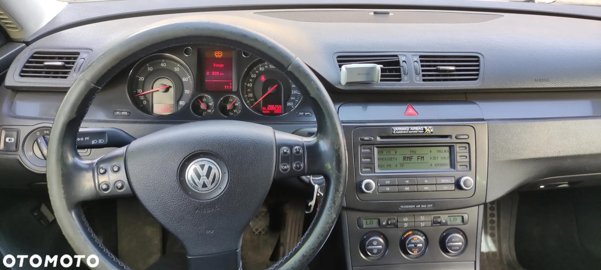 Volkswagen Passat 2.0 FSI Trendline - 7