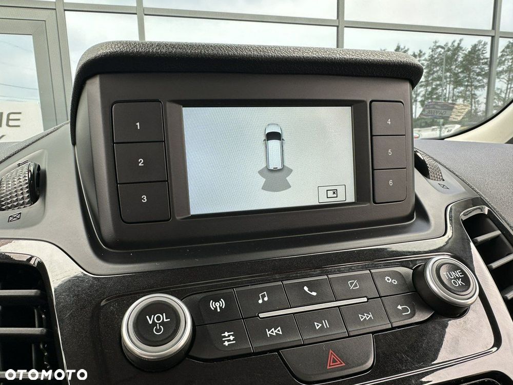 Ford Tourneo Connect - 27