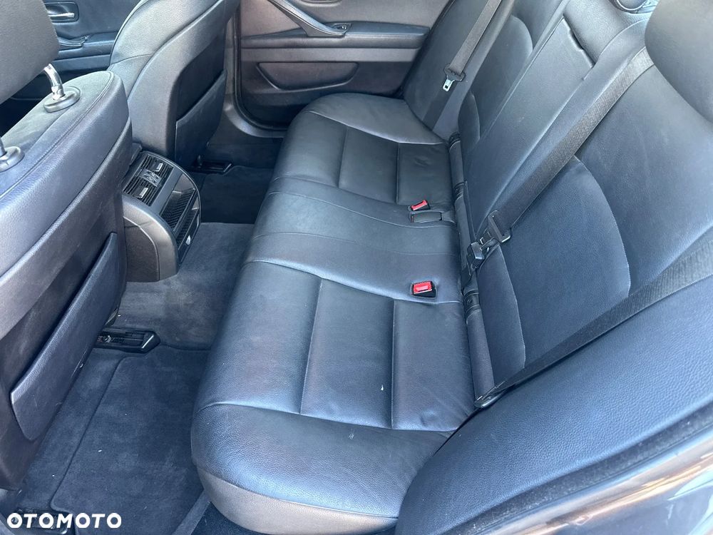 BMW Seria 5 - 15