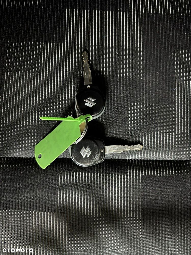 Suzuki Grand Vitara - 36