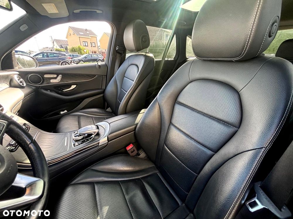 Mercedes-Benz GLC 300 4Matic 9G-TRONIC - 11