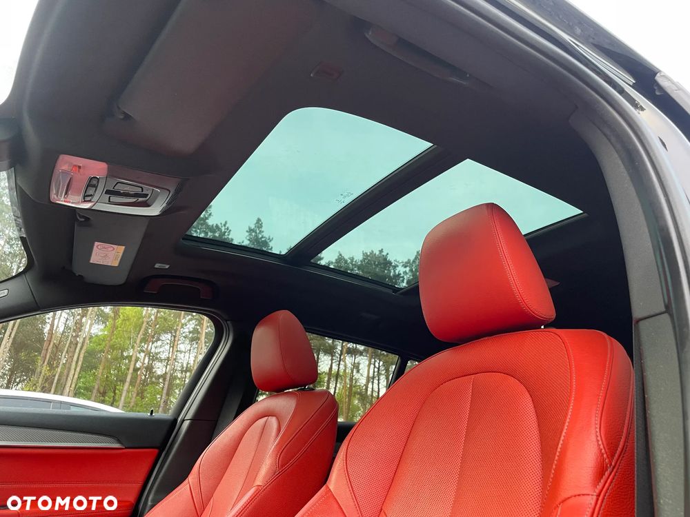 BMW X2 sDrive18d M Sport - 15