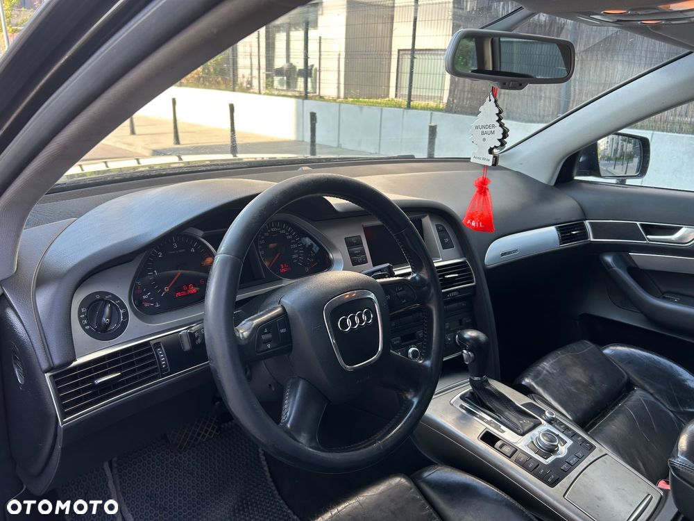 Audi A6 Allroad - 18