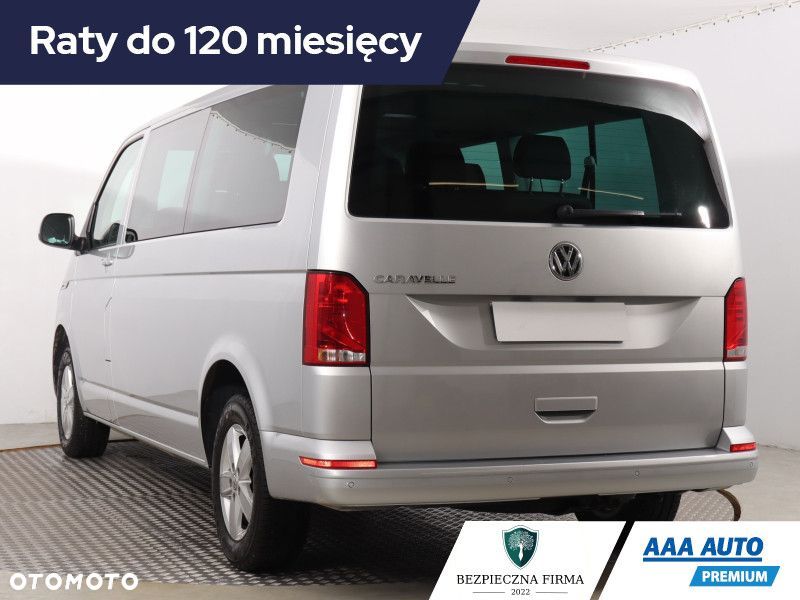 Volkswagen Caravelle - 5