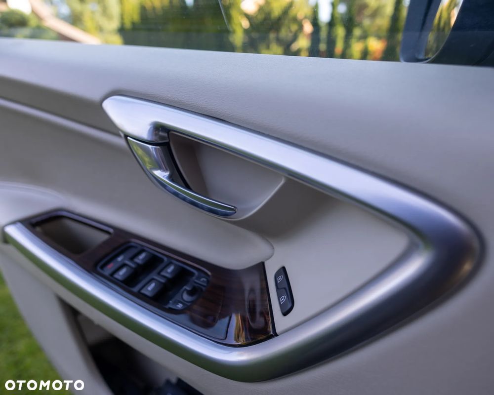 Volvo Xc 60 2014 photo 4