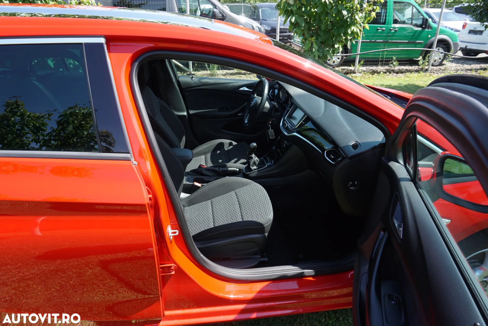 Opel Astra 1.4 Turbo Sports Tourer ON - 10