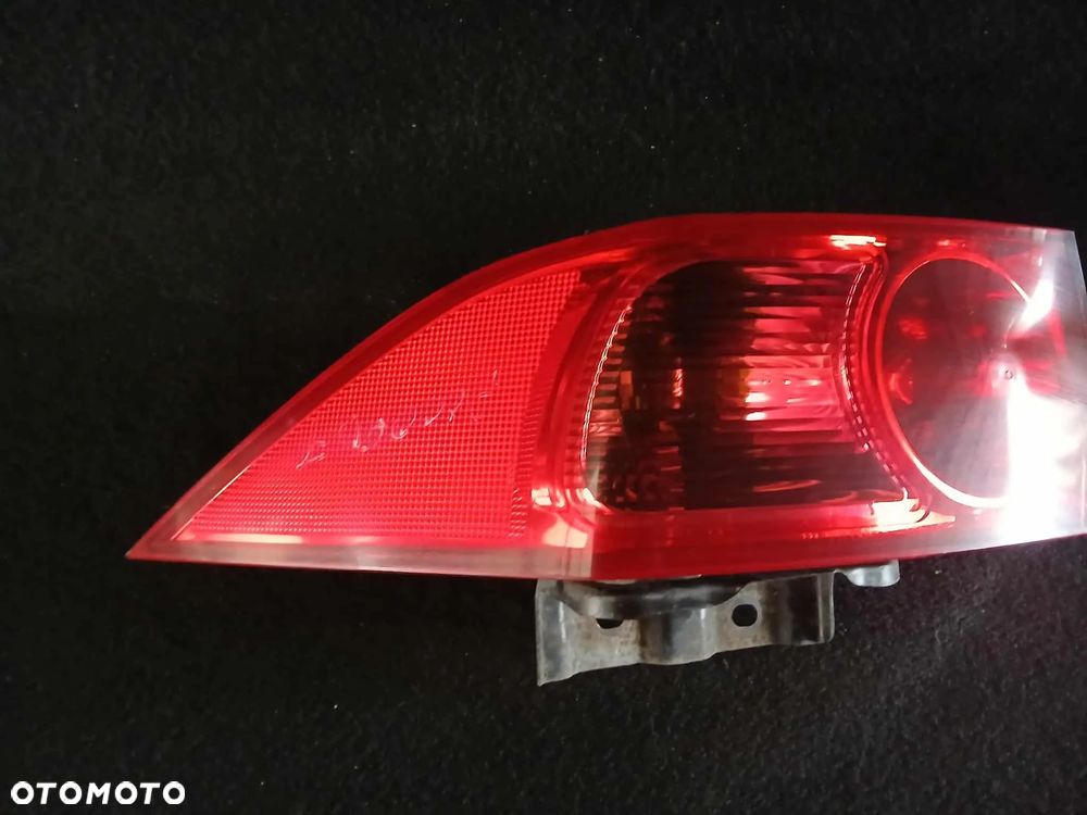 Honda Accord VII sedan lampa tylna lewa. - 2