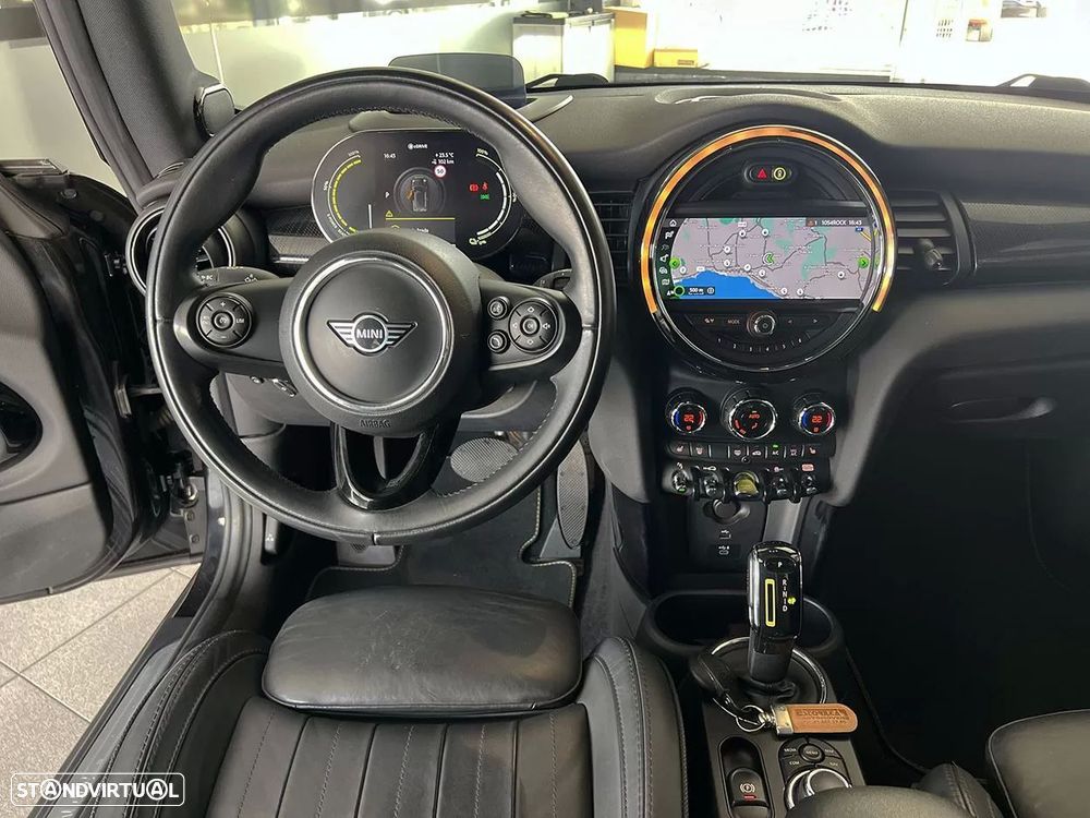 MINI 3 Portas Cooper SE Yours - 9