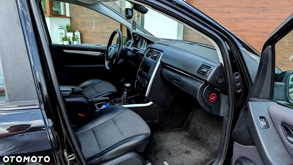 Mercedes-Benz Klasa B 160 BlueEFFICIENCY - 11