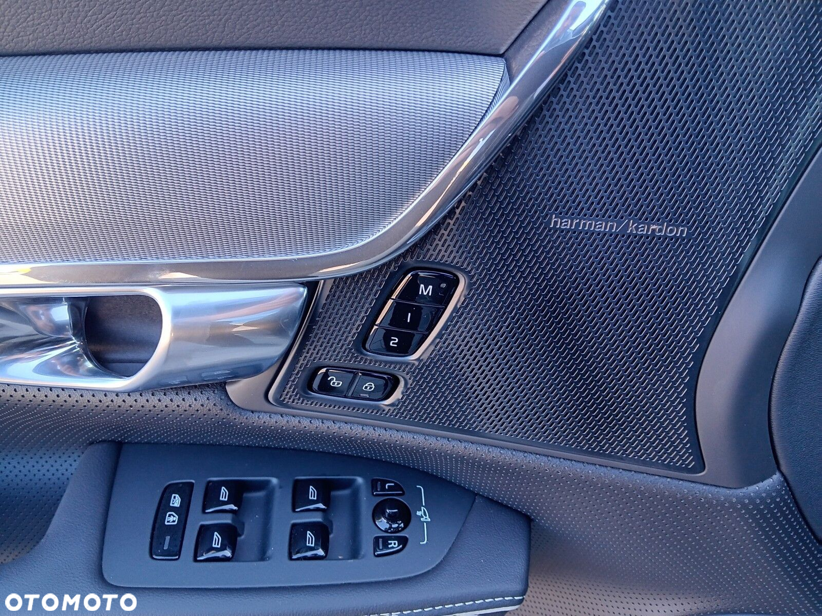 Volvo S90 - 21