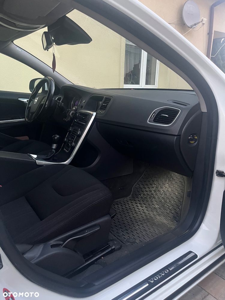 Volvo S60 - 11