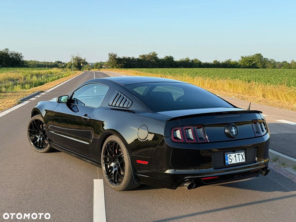 Ford Mustang 3.7 V6 - 2