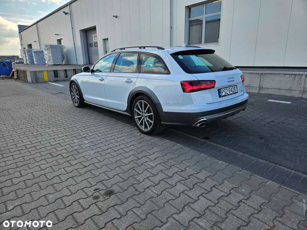 Audi A6 Allroad - 22