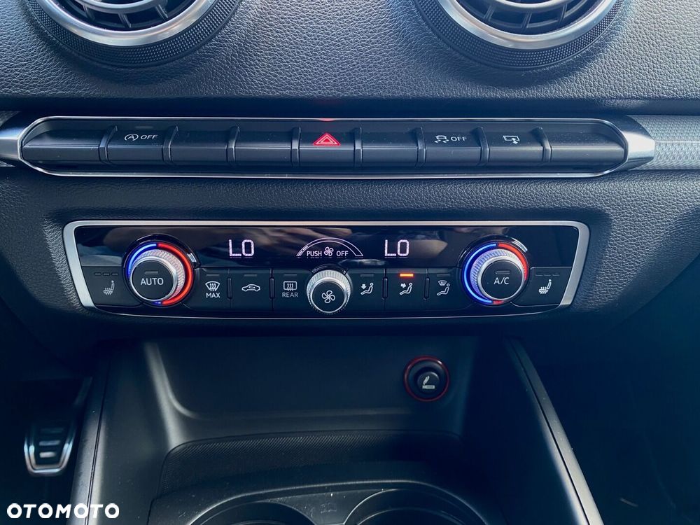 Audi A3 Sportback - 21