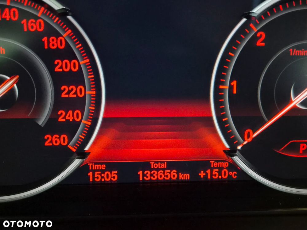 BMW X5 xDrive25d - 15