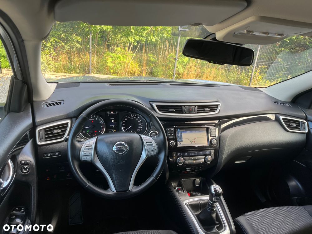 Nissan Qashqai 1.6 DIG-T N-Connecta - 18