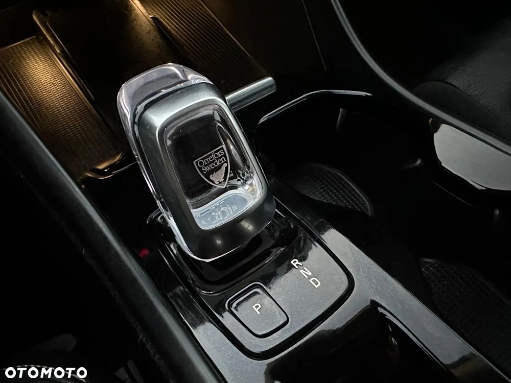 Volvo XC 40 T4 AWD Inscription - 21