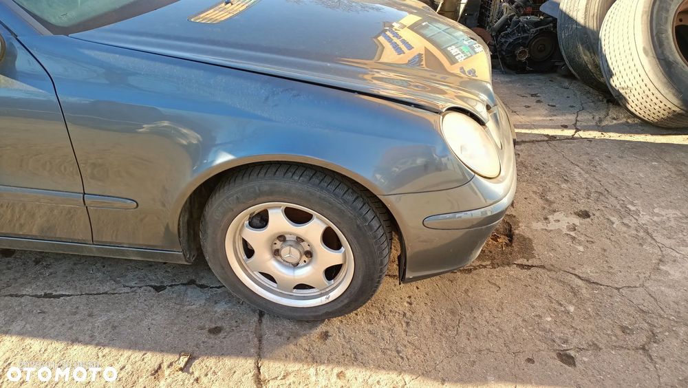Przod kompletny Mercedes w211 368 2005r - 8