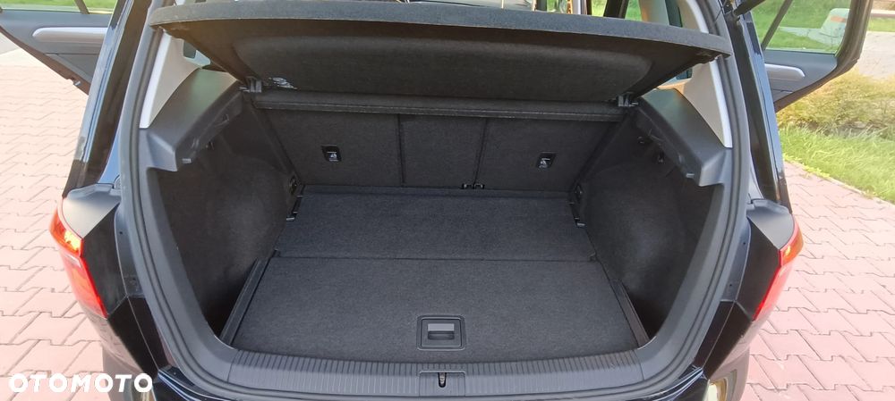 Volkswagen Golf Sportsvan - 16