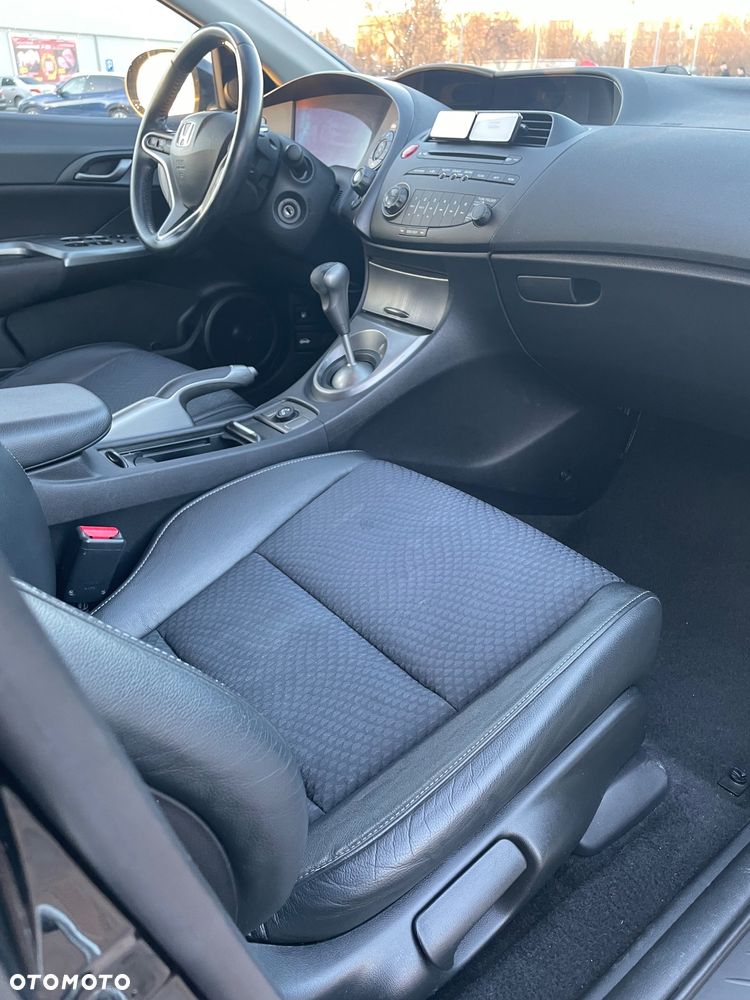 Honda Civic 1.8i-VTEC Executive - 16