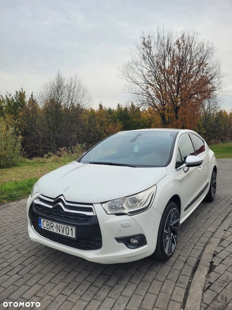 Citroën DS4 1.6 THP SportChic - 1
