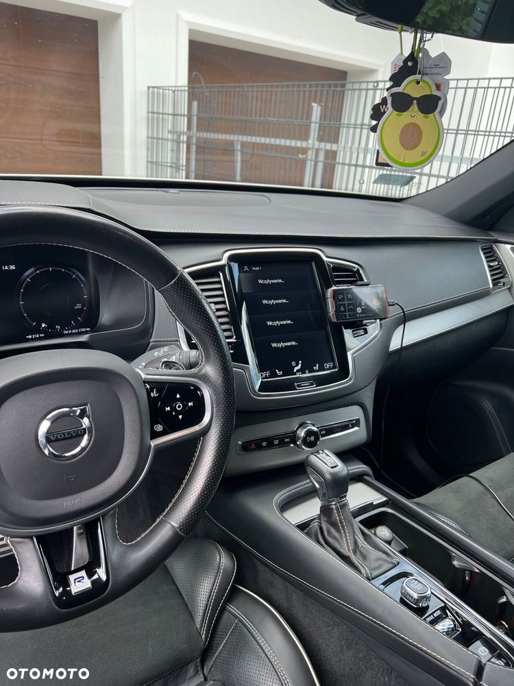 Volvo XC 90 D5 SCR AWD R-Design - 4