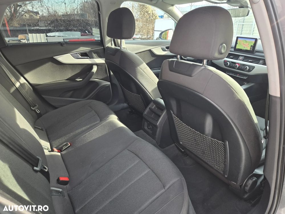 Audi A4 Limuzina 2.0 TDI DPF multitronic Attraction - 7