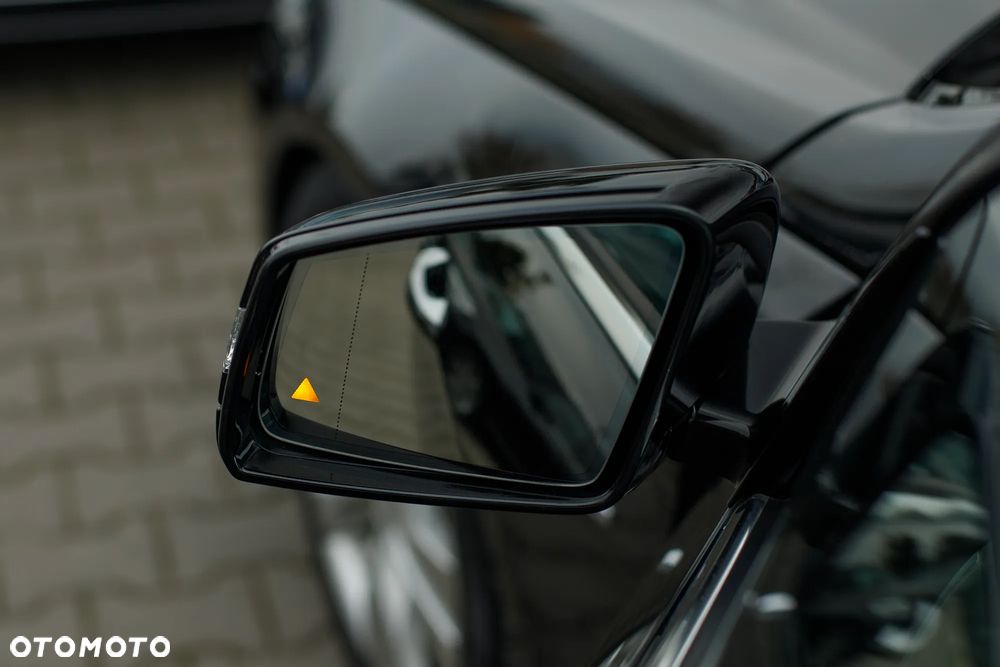 Mercedes-Benz Klasa E 350 CGI BlueEFFICIENCY 7G-TRONIC Avantgarde - 16