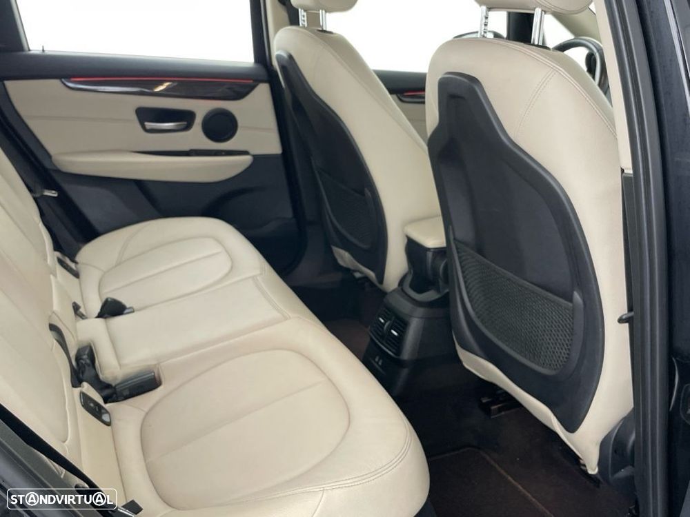 BMW 225xe Active Tourer Advantage - 23