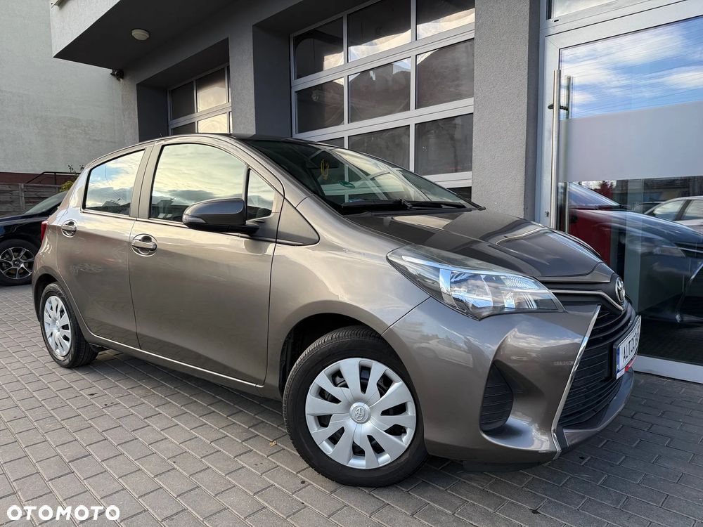 Toyota Yaris 1.33 Active EU6 - 1
