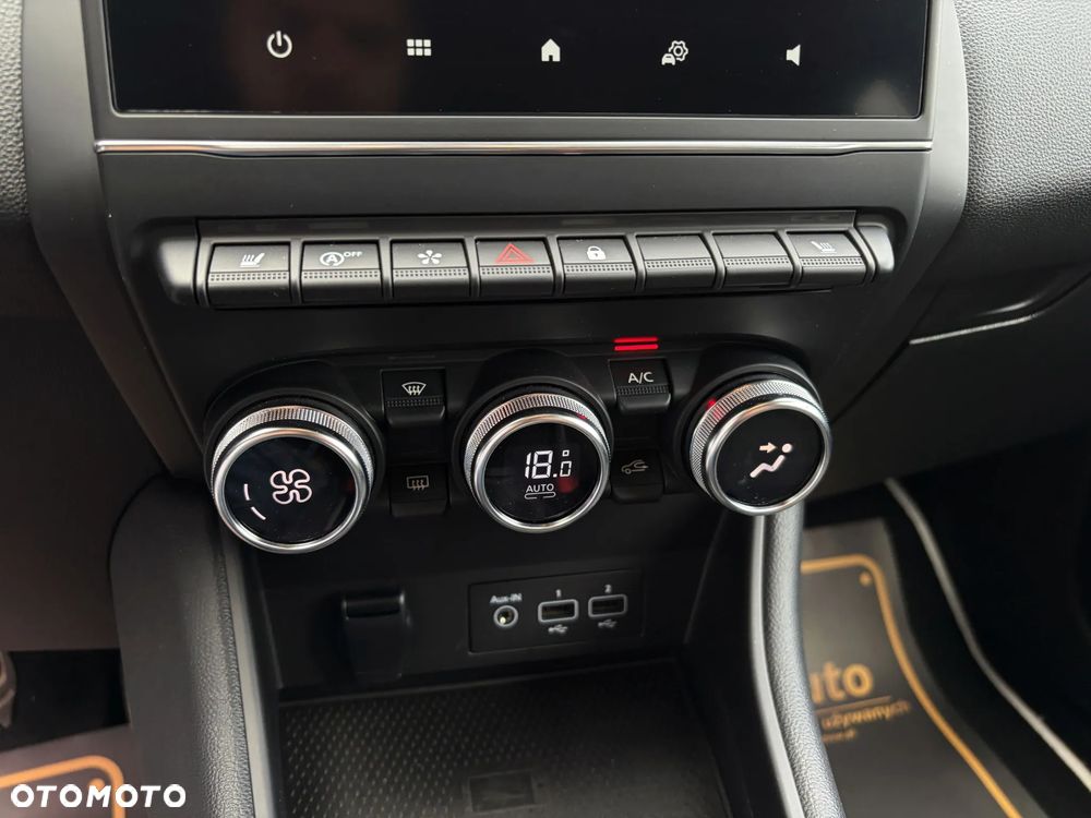 Renault Captur TCe 100 INTENS - 29