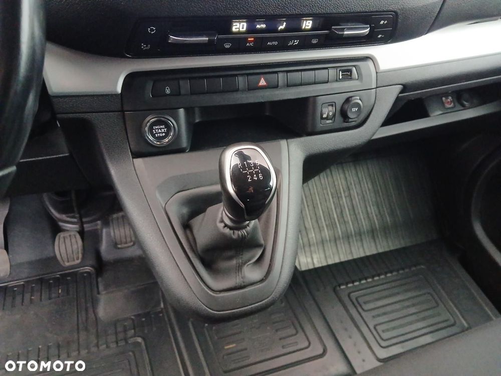 Toyota Proace Verso 2.0 D4-D Long Business - 32